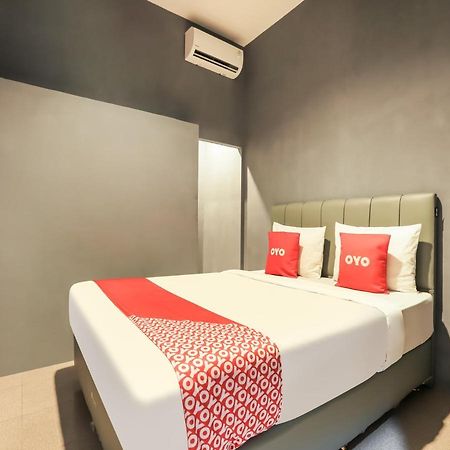 Oyo 3492 Mandala Residence Μεντάν Εξωτερικό φωτογραφία