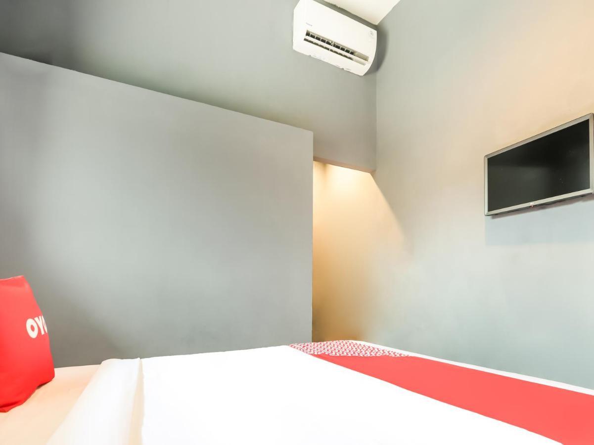 Oyo 3492 Mandala Residence Μεντάν Εξωτερικό φωτογραφία