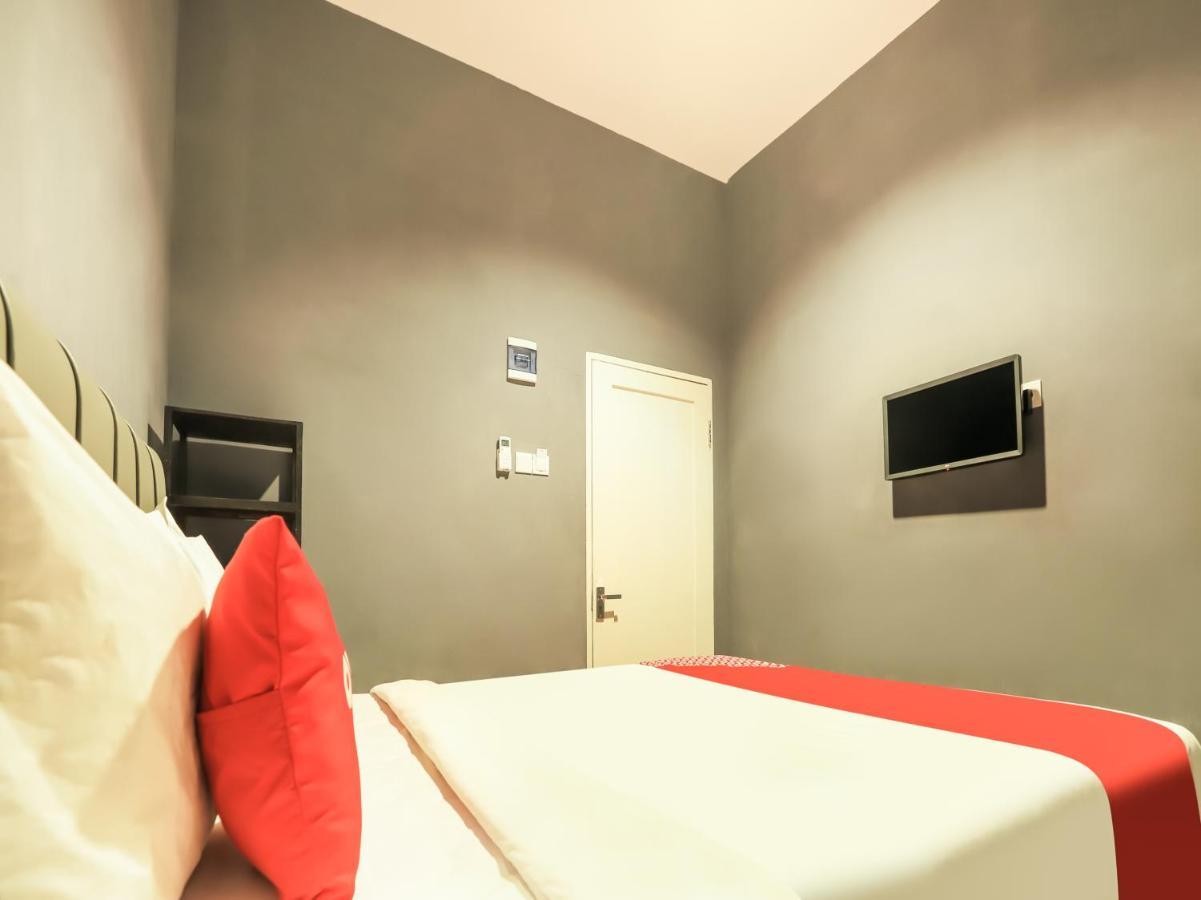 Oyo 3492 Mandala Residence Μεντάν Εξωτερικό φωτογραφία